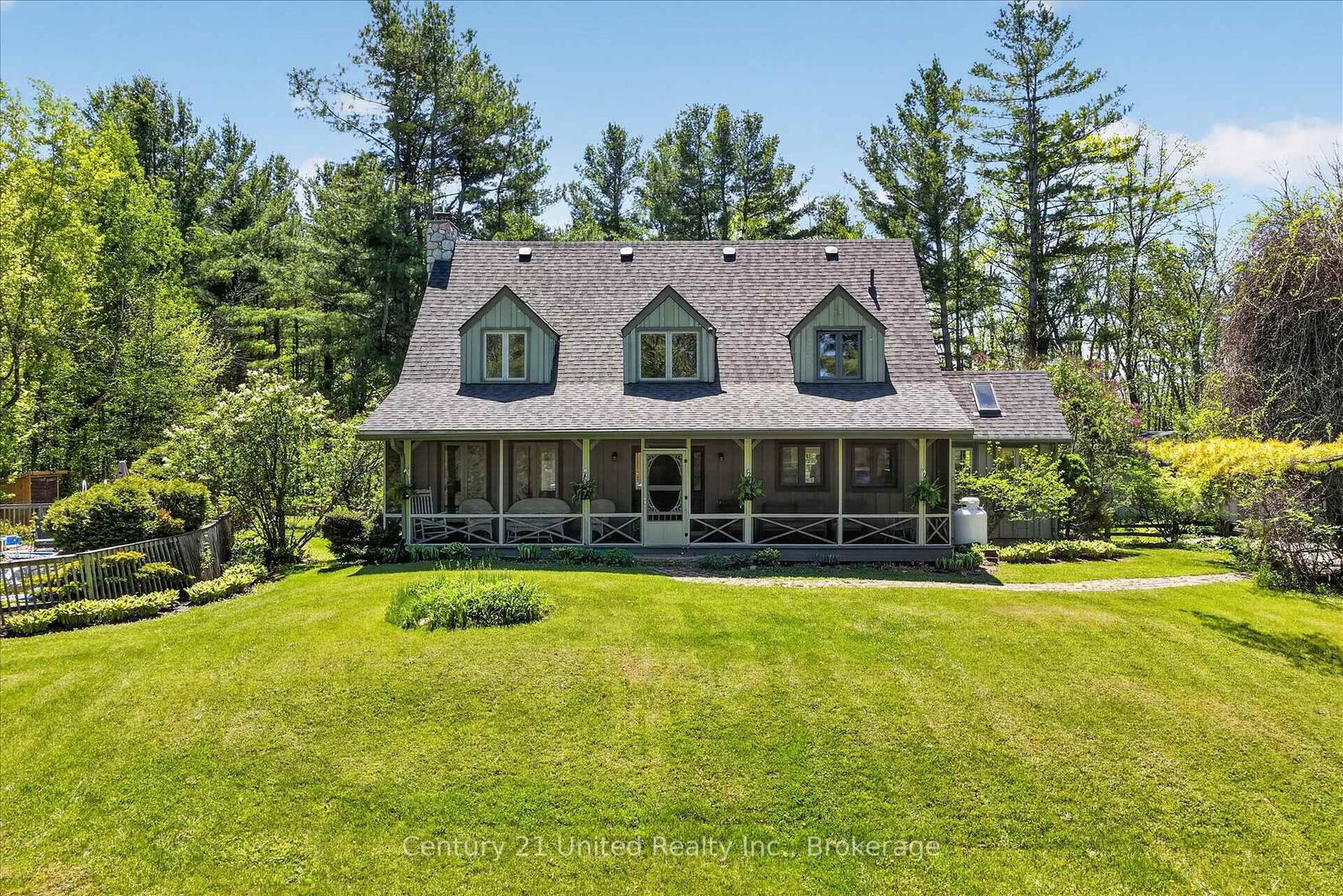 354 Marble Point Road • Limoges, ON photo 2