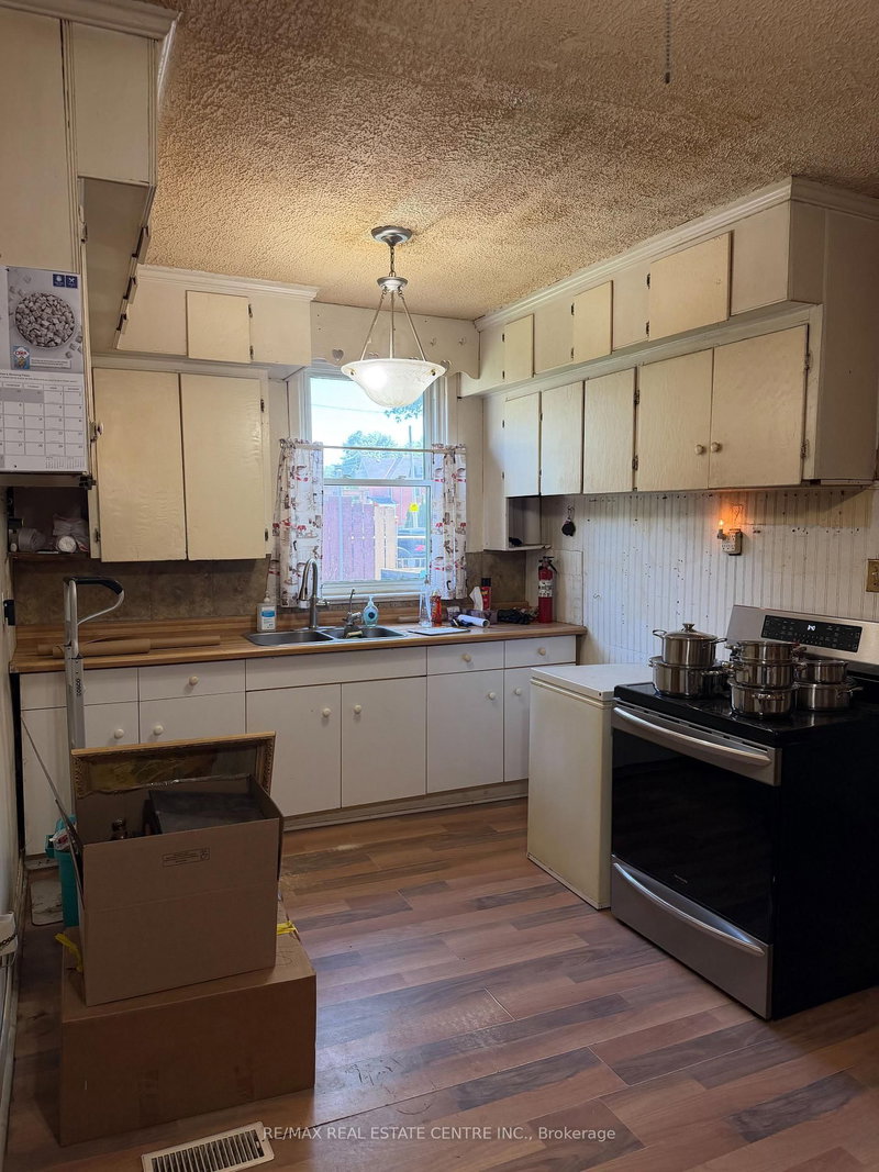 home for sale on 21 Glenmorris Street