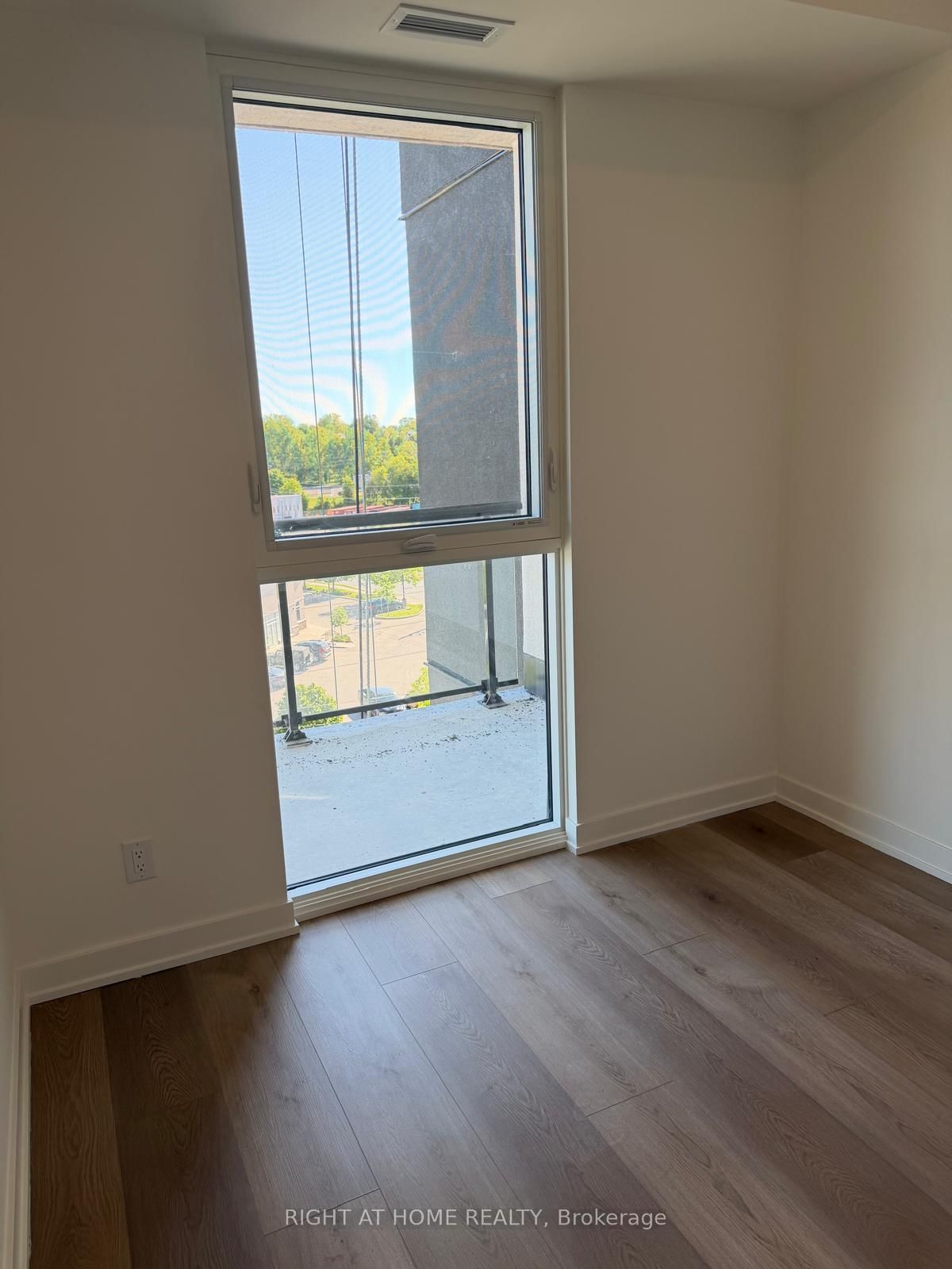 33 Erie Avenue, Unit 602 - Photo 9