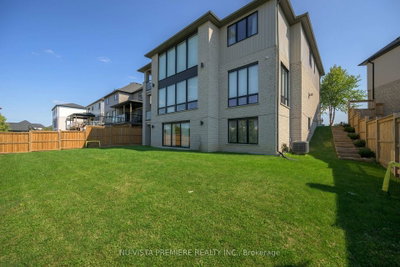 7501 Silver Creek Crescent — photo 5