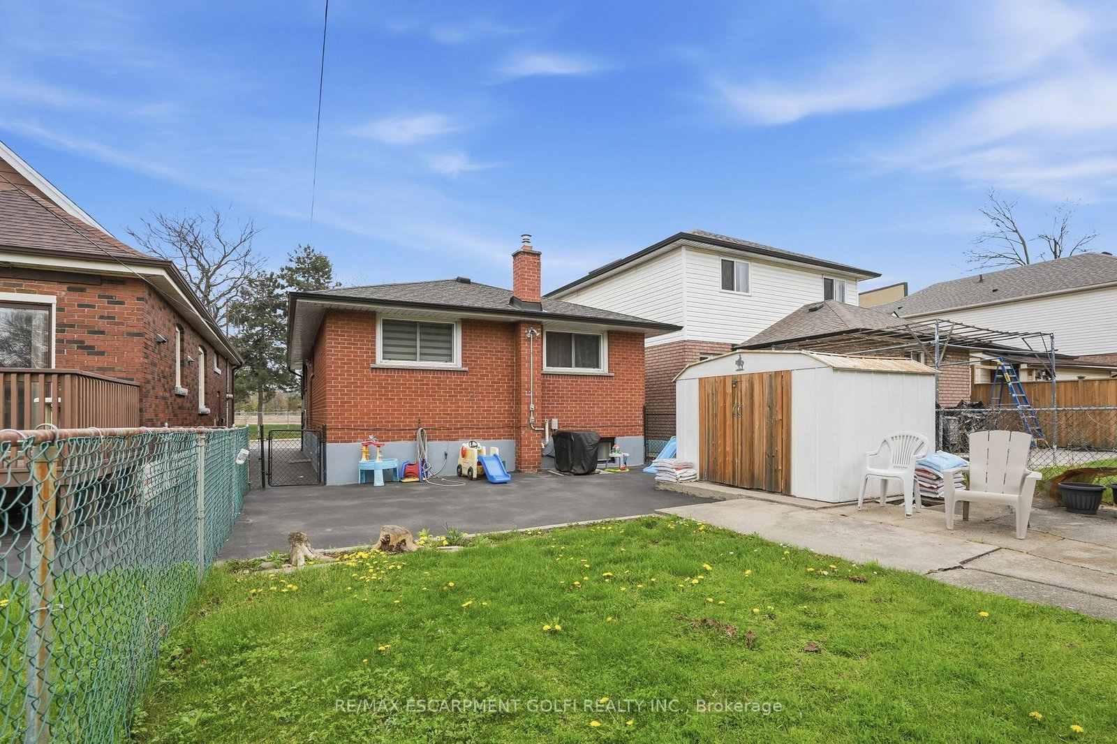 18 Ferrie Street W - Photo 19