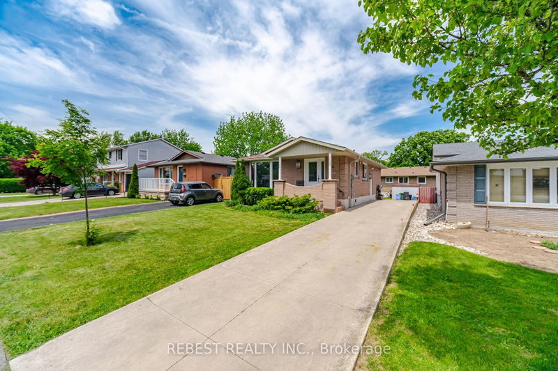 66 Darlington Drive