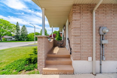 66 Darlington Drive • Hamilton, ON photo 5