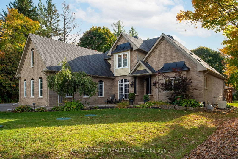 252 Main St, Erin, Ontario