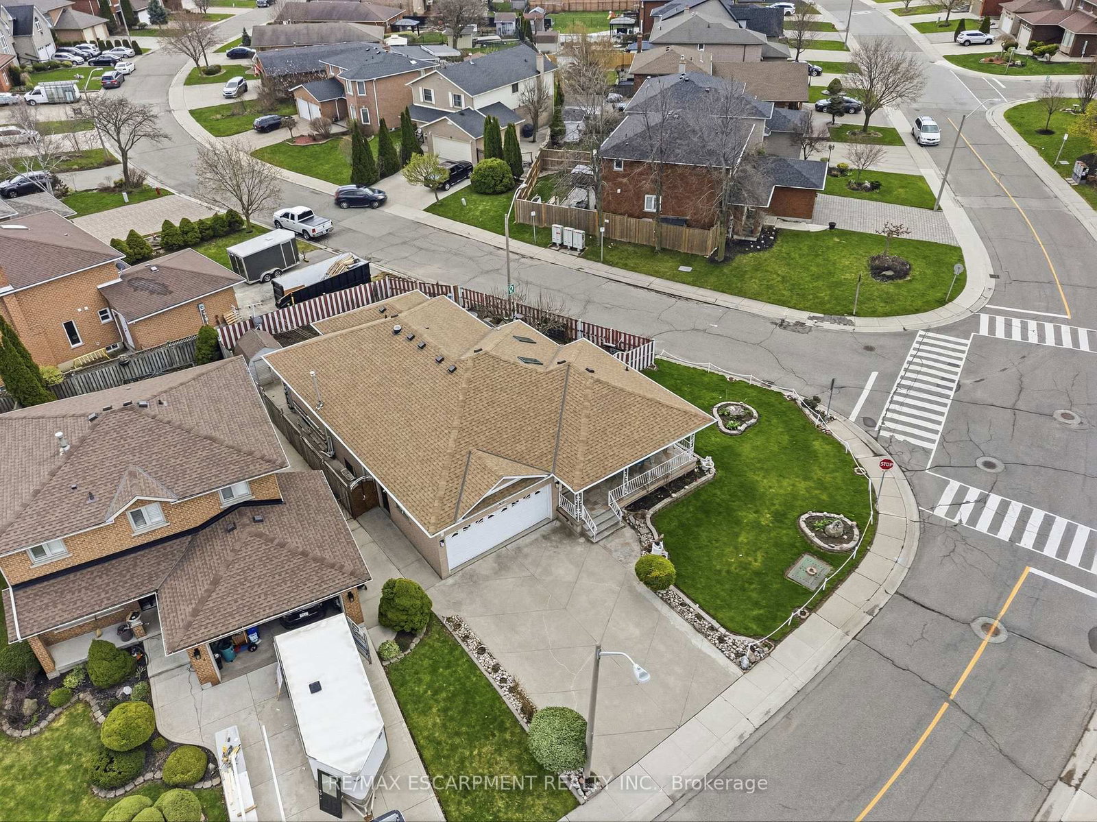 546 Dicenzo Drive - Photo 46