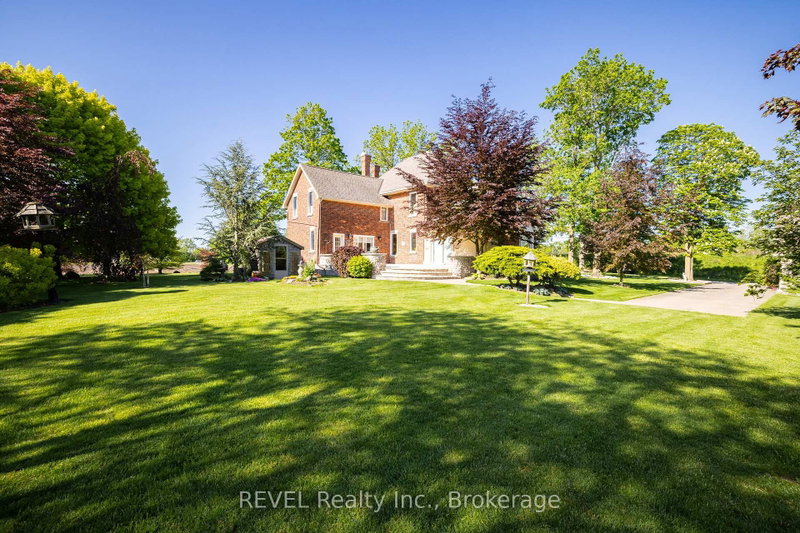 458 Chippawa Road