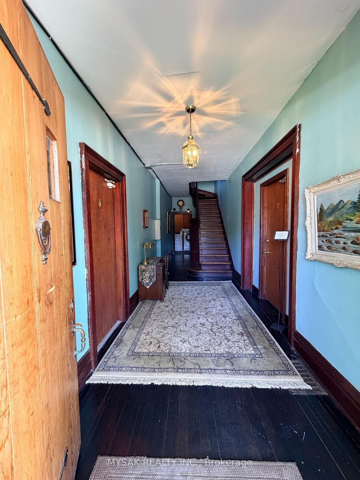 Listing Image 14