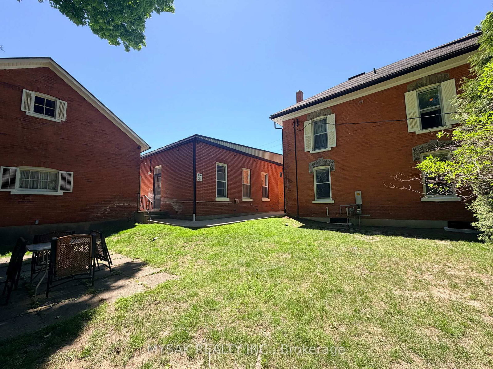 Listing Image 9