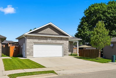 Detached House for sale at 645 Davidson Avenue, North Perth, Ontario, N4W 0G7 - Listowel - MLS: X13224932