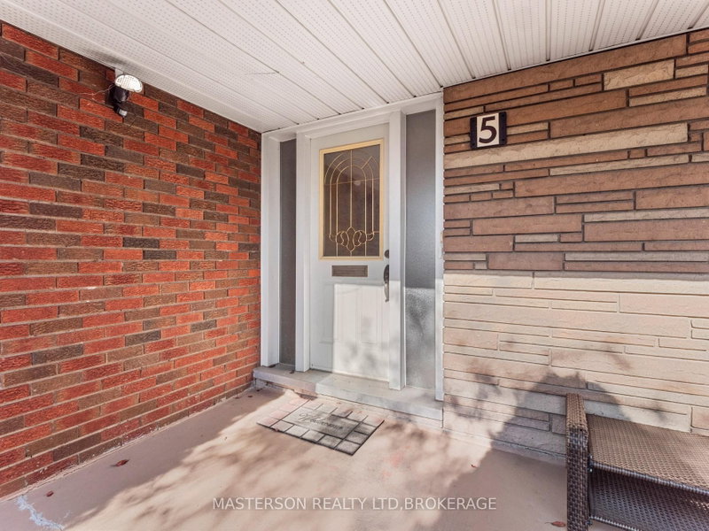 5 Burdy Drive