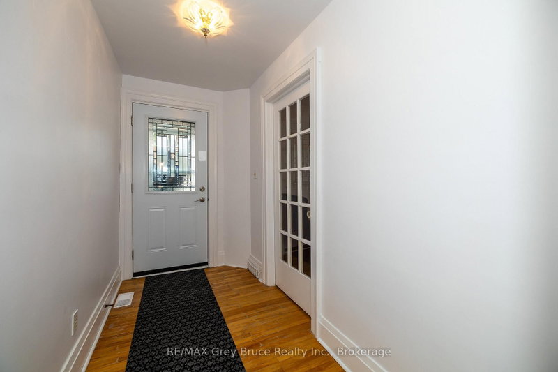 1809 3rd Avenue W