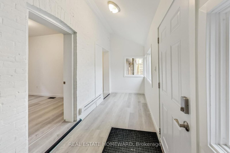 91 Water Street S