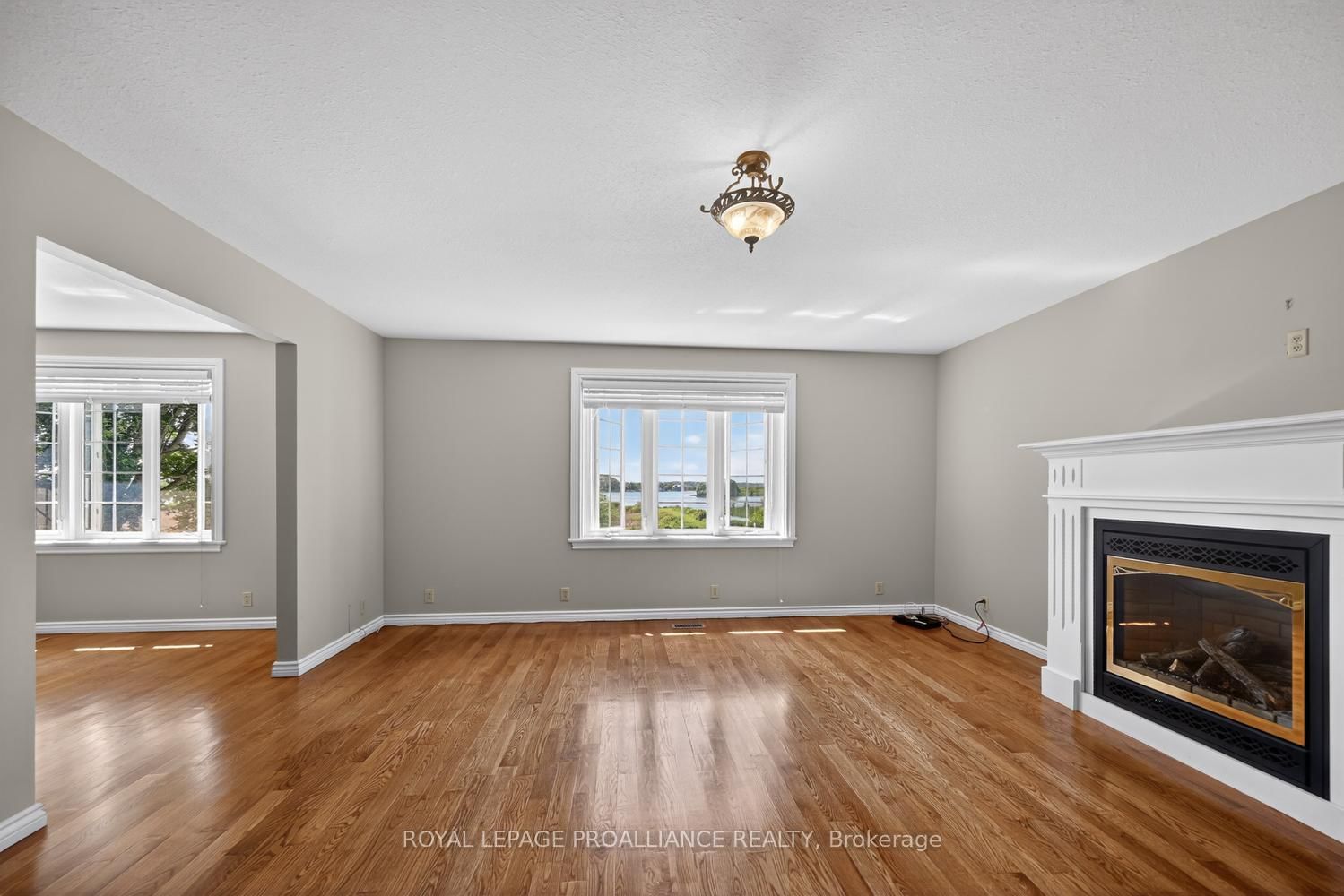 2111 E COUNTY ROAD 2 Road • Edwardsburgh/Cardinal, ON photo 29