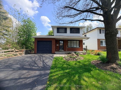 43 Forest Glen Crescent