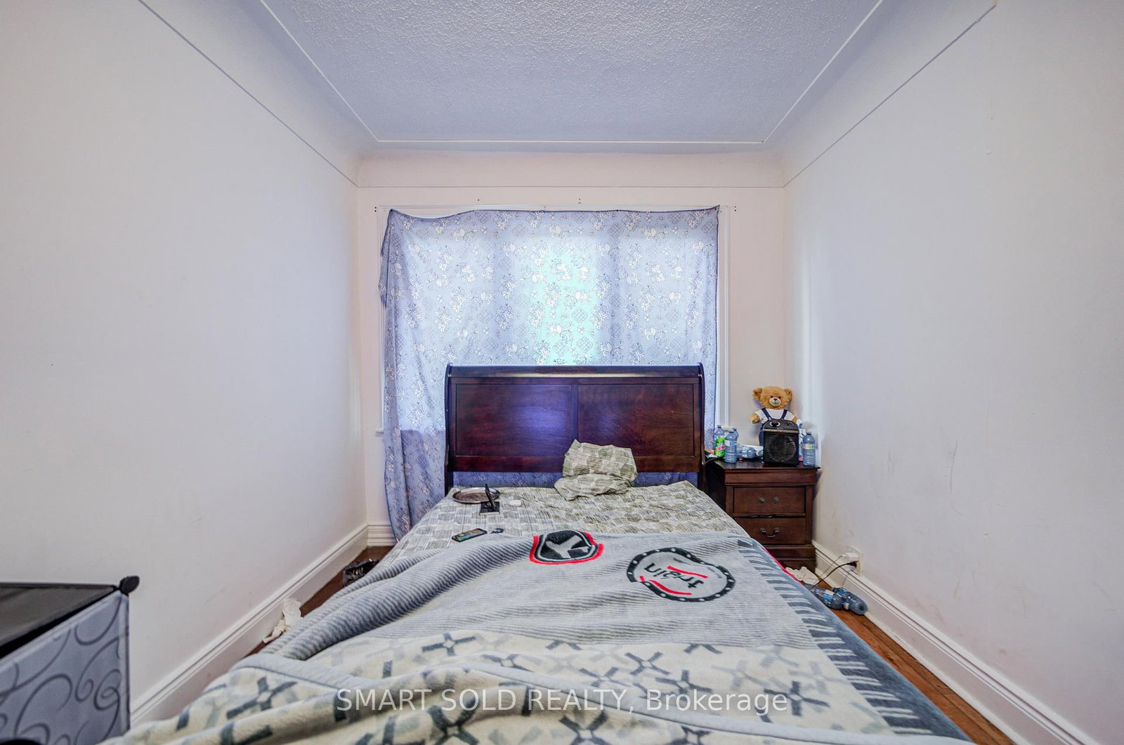 77 Fennell Avenue • Hamilton, ON photo 11