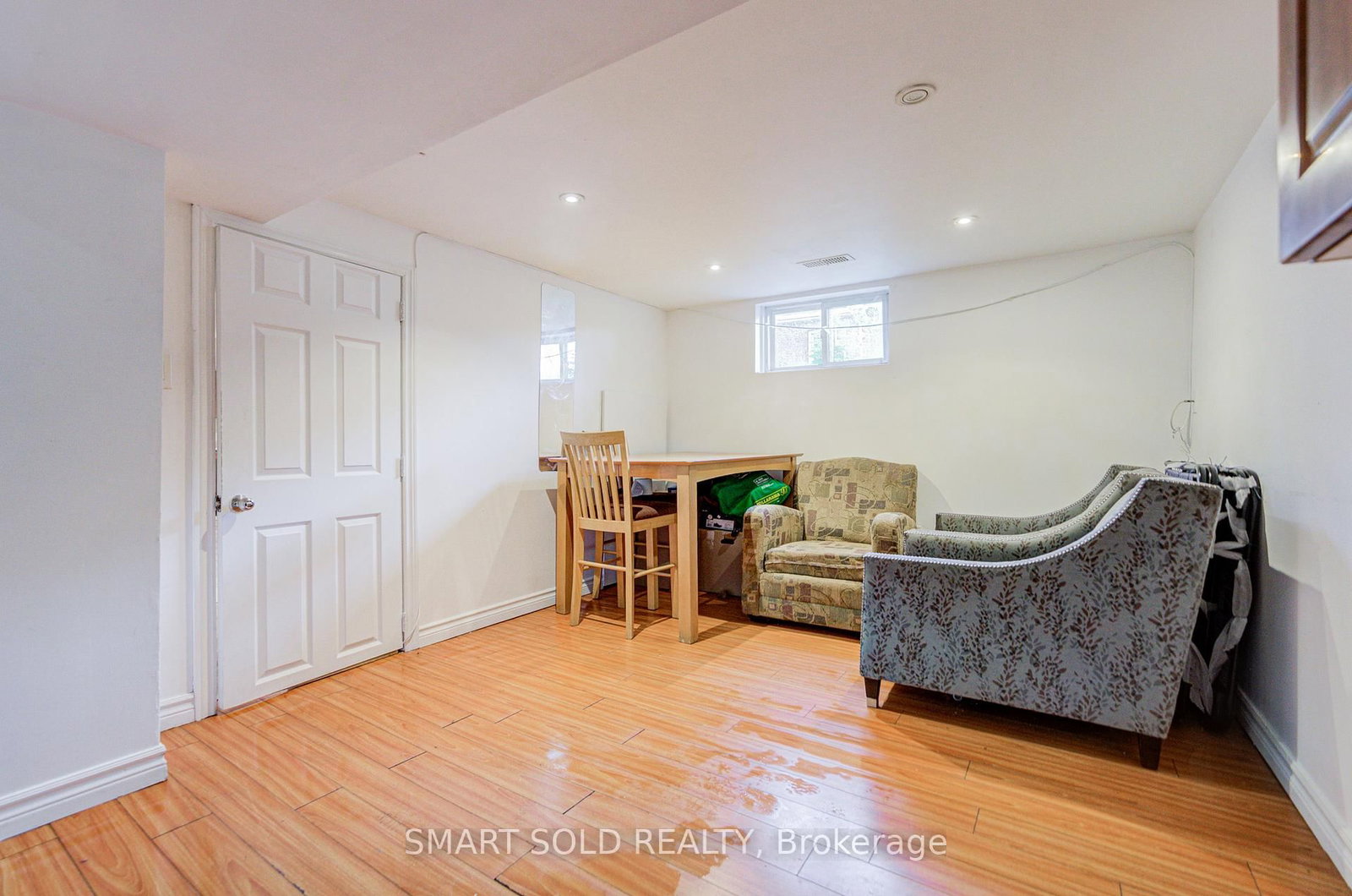 77 Fennell Avenue • Hamilton, ON photo 16