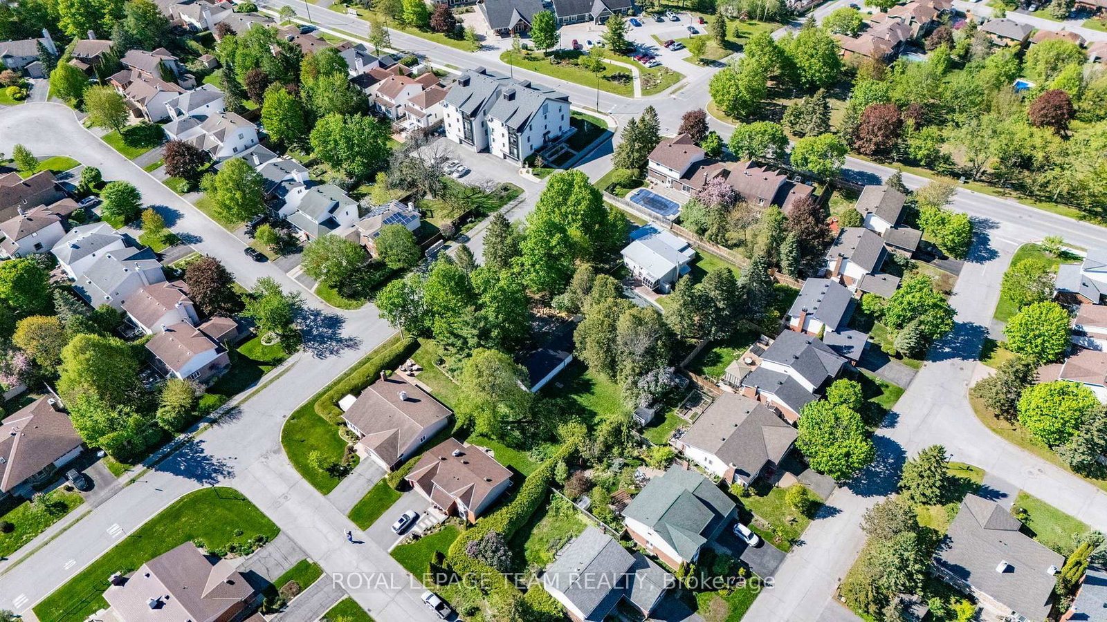 26 Maple Grove Road • Kanata, ON photo 18