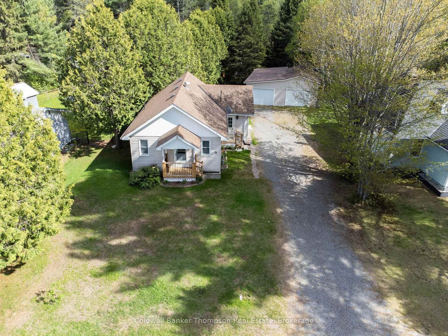 71 Park Street • Sundridge, ON photo 3