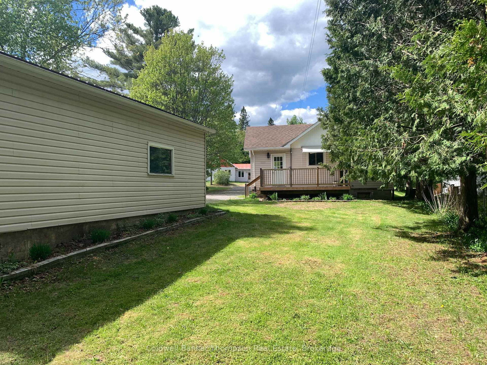 71 Park Street • Sundridge, ON photo 8