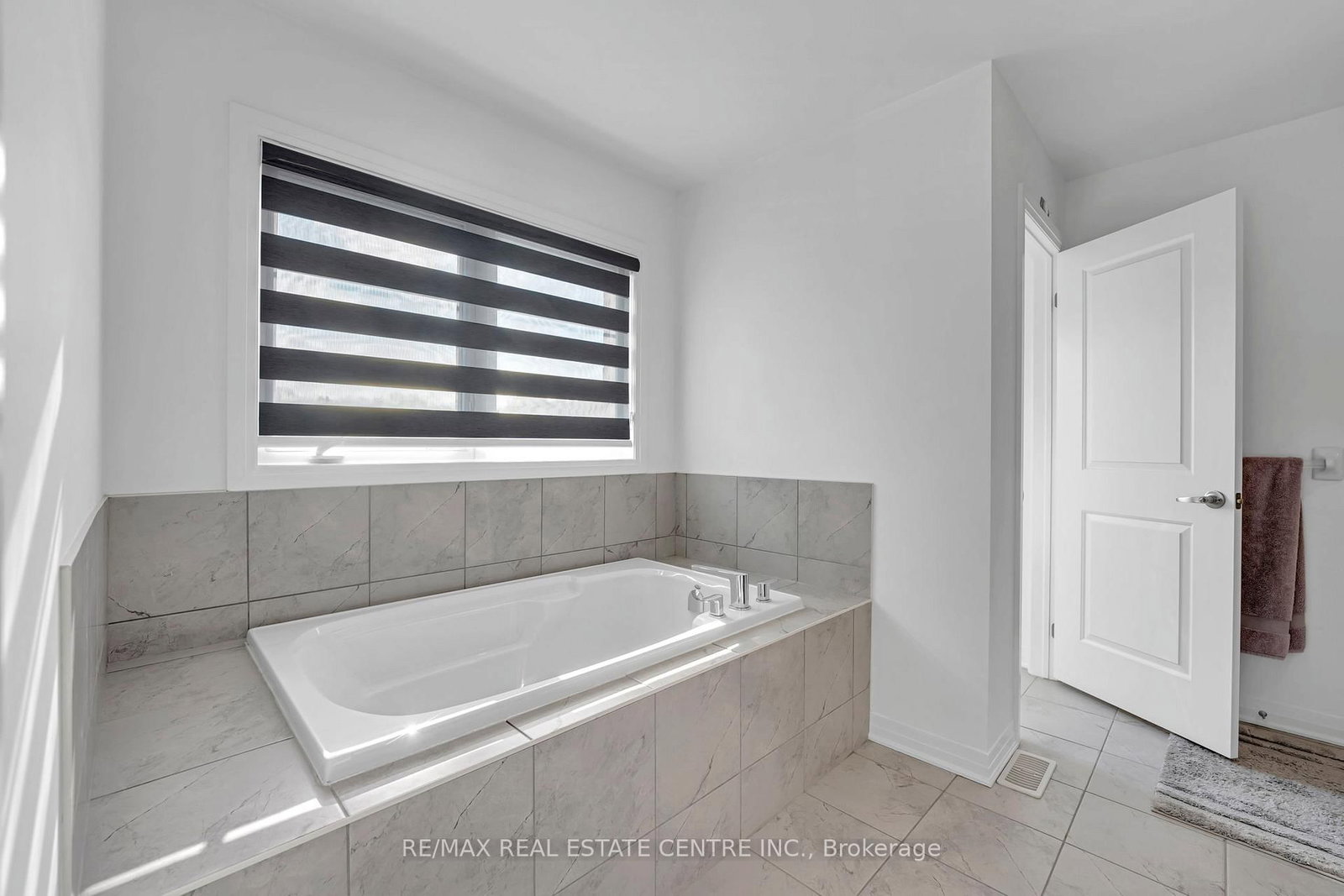 75 Slater Street - Photo 39