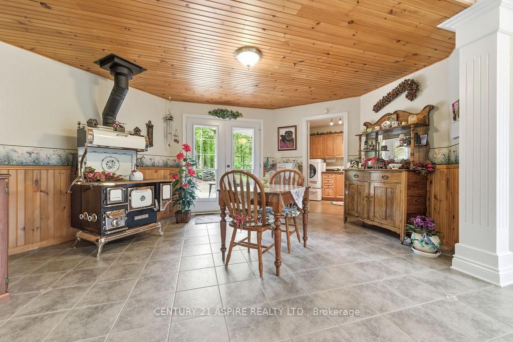 393 Portage Road • Pembroke, ON photo 21