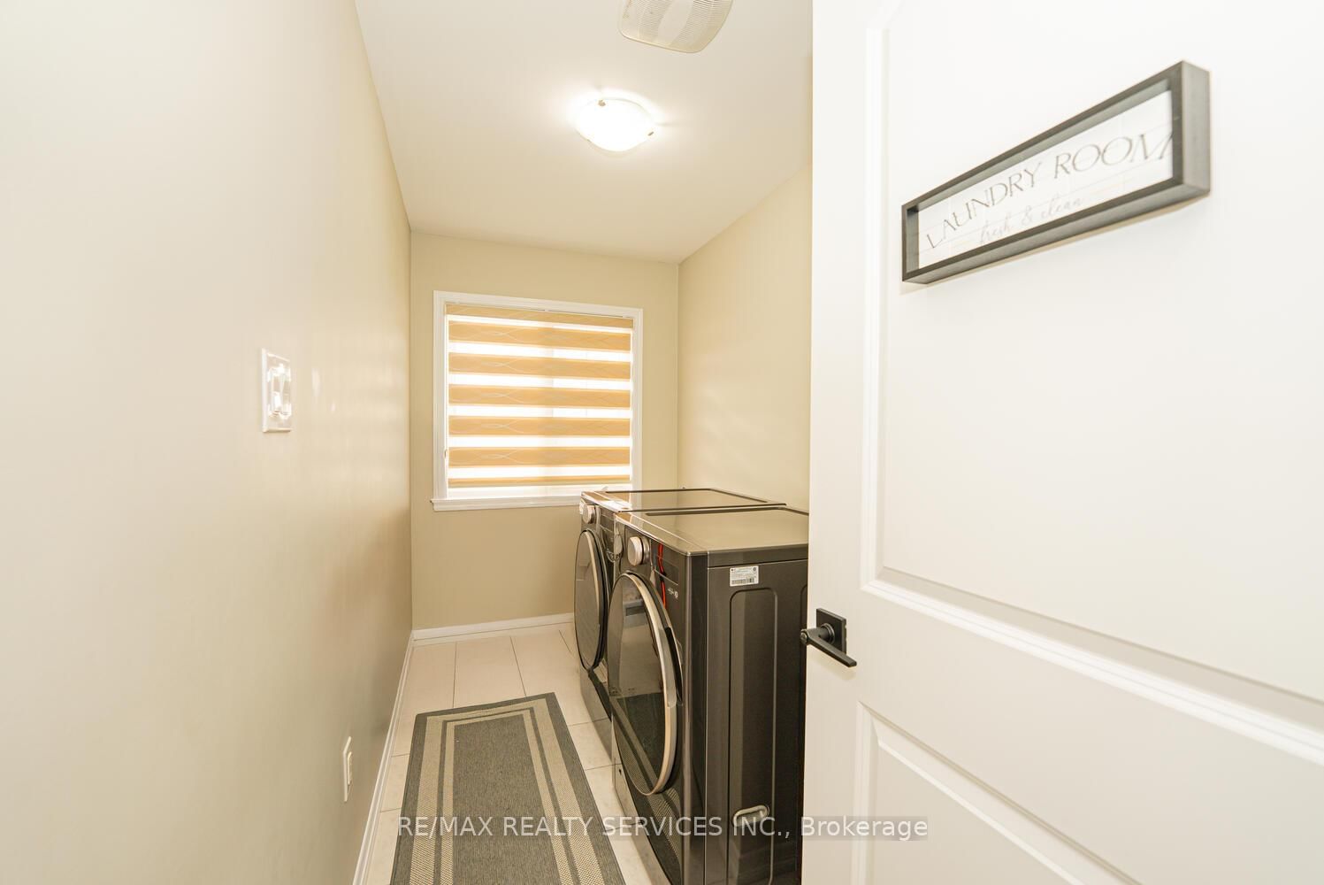 89 Powell Road - Photo 24