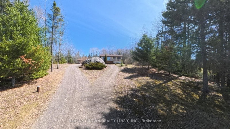 762 Ouellette Road