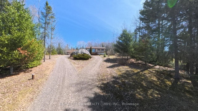 762 Ouellette Road