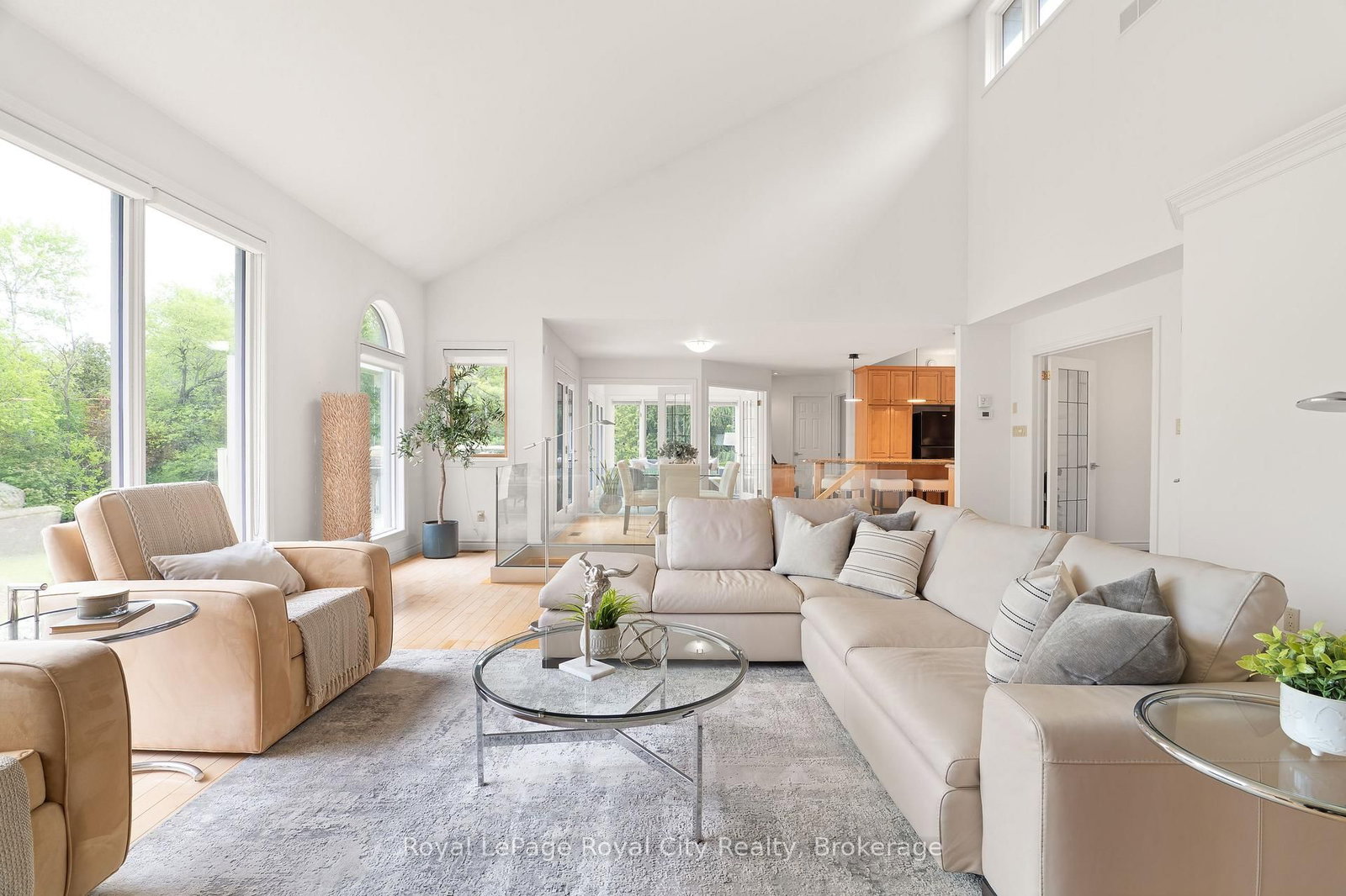 384 South River Road • Centre Wellington, ON photo 13