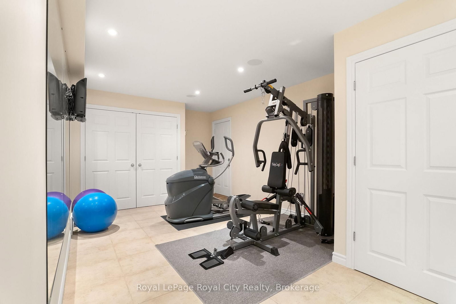 384 South River Road • Centre Wellington, ON photo 27