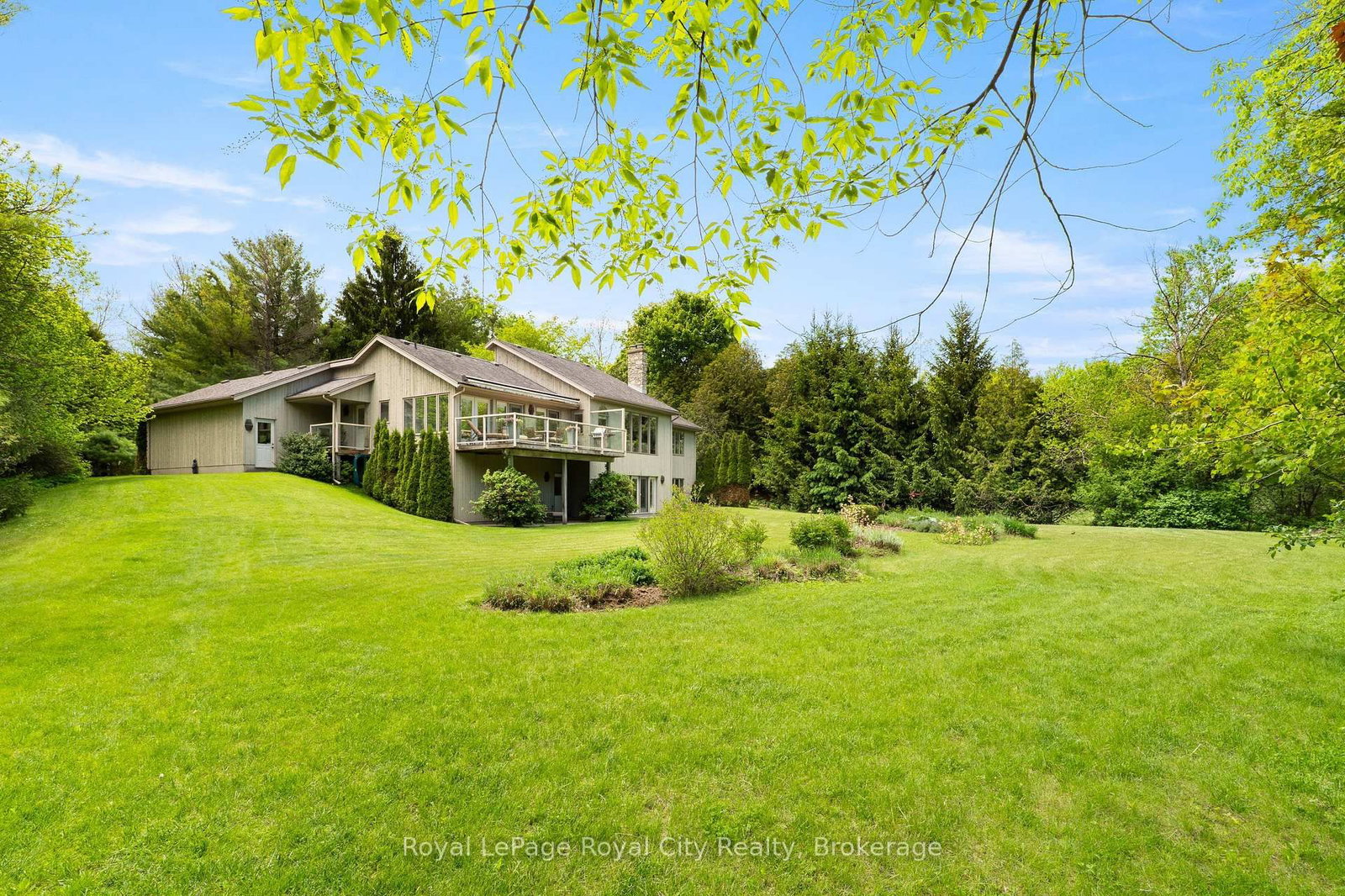 384 South River Road • Centre Wellington, ON photo 35