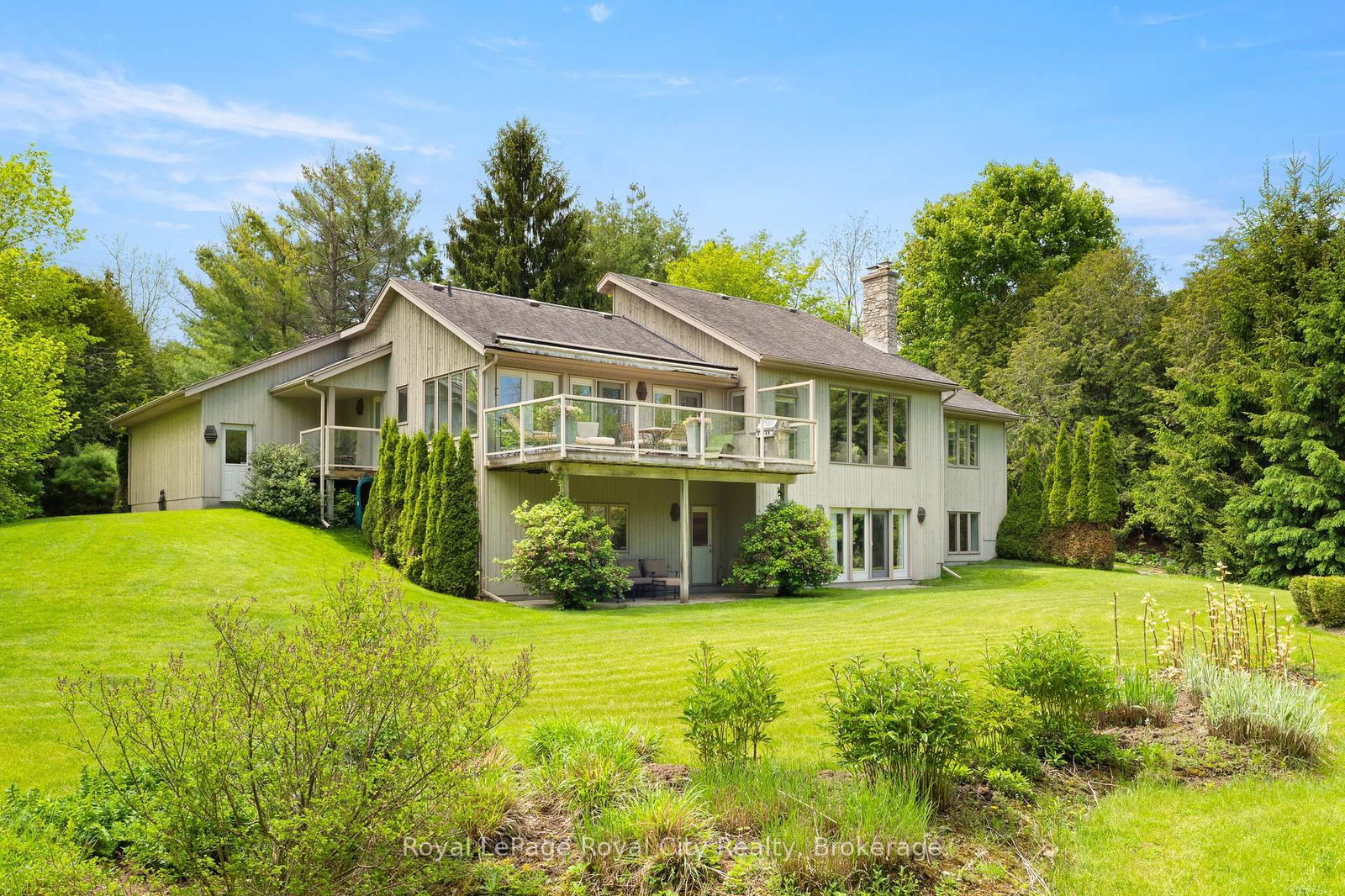 384 South River Road • Centre Wellington, ON photo 36