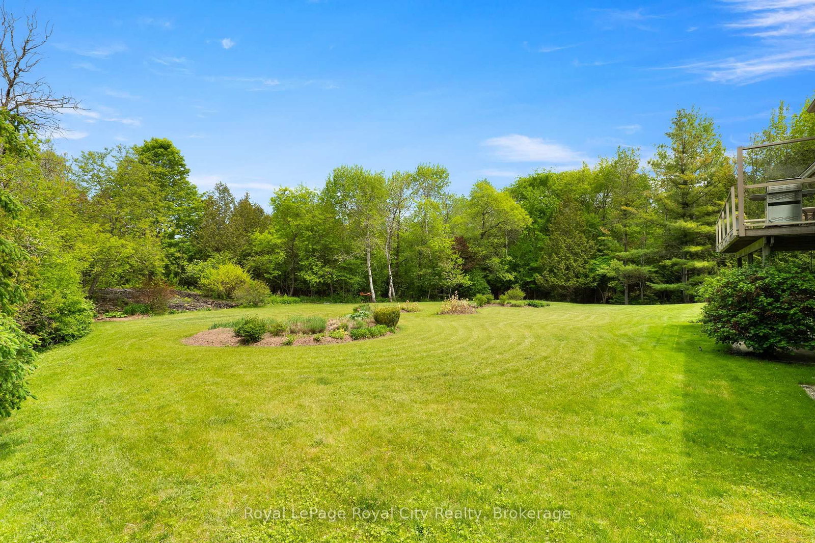 384 South River Road • Centre Wellington, ON photo 37