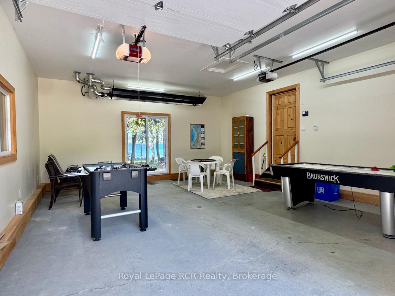 Listing Image 24