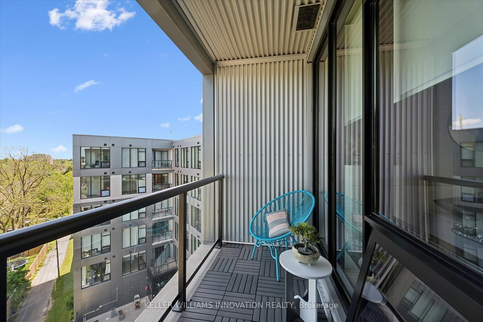 690 W King Street • #623 • Kitchener, ON photo 21
