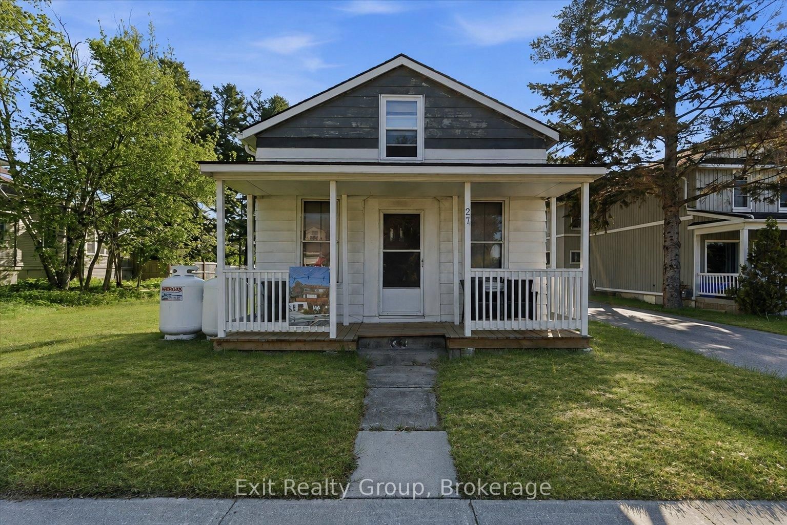 27 Young Street • Brighton, ON photo 1