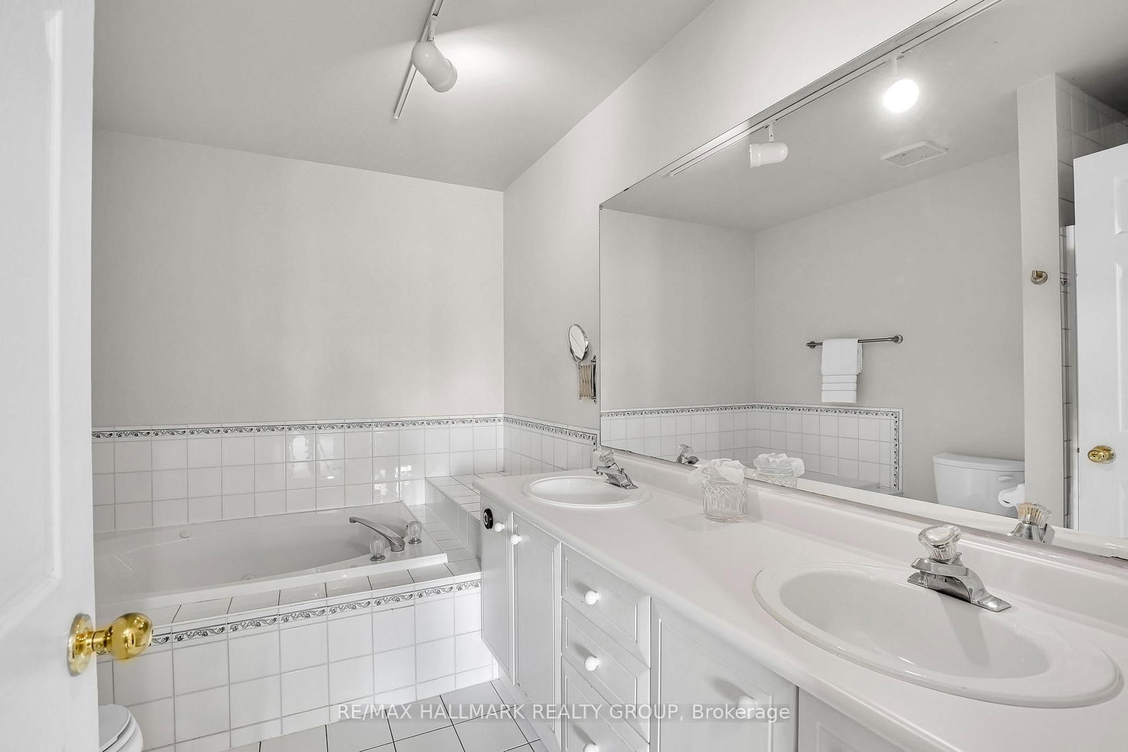 49B First Avenue - Photo 18