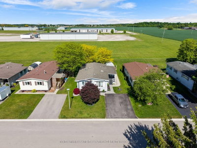 48 Redford Drive • South Huron, ON photo 4