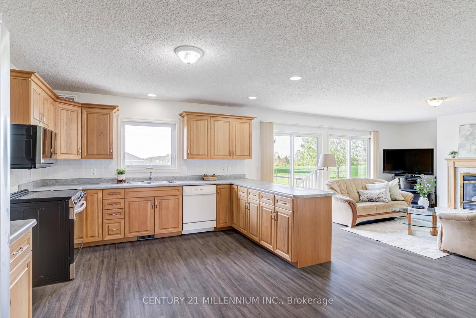 402047 County Rd 15 • East Luther Grand Valley, ON photo 5