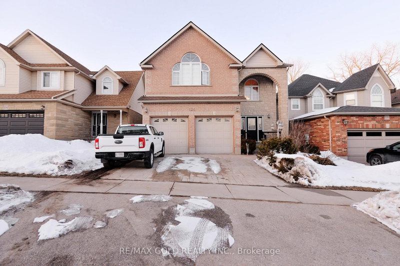 home for lease on 230 Doon Mills Drive
