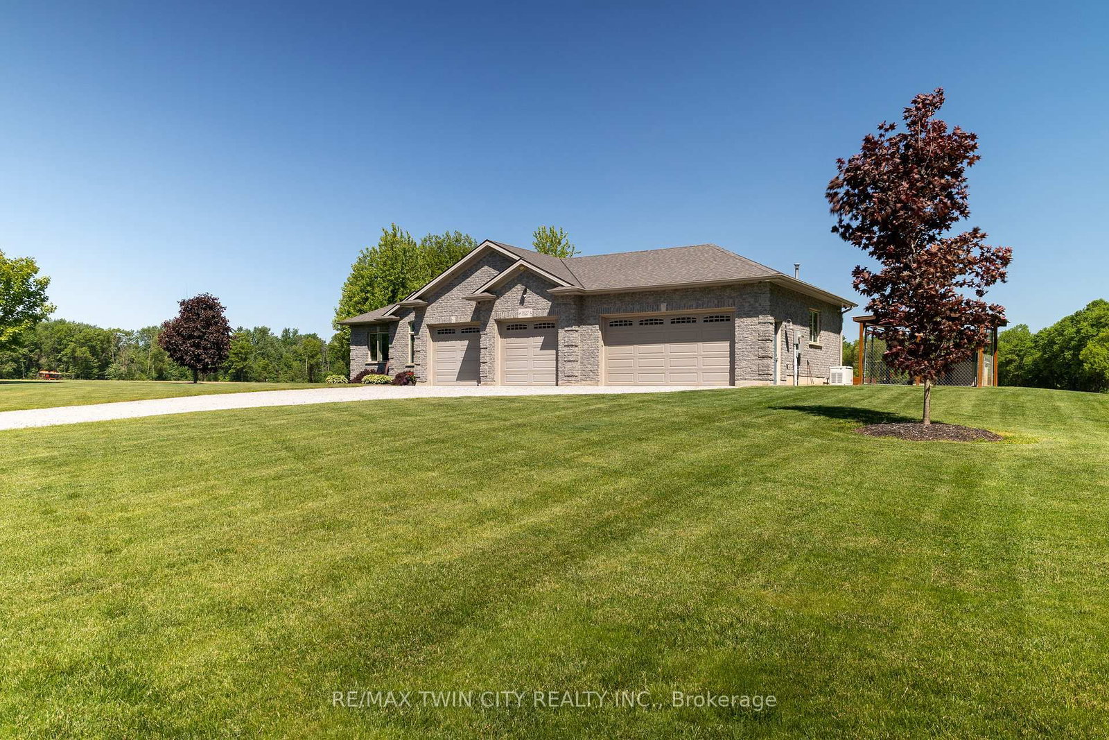 1827 WINDHAM RD. 3 • Norfolk, ON photo 5