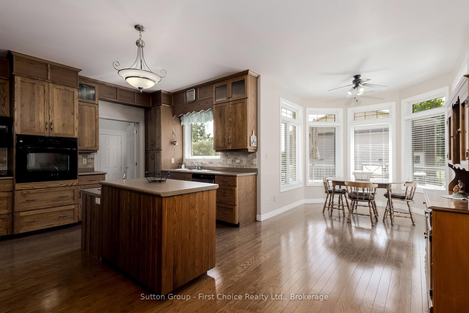 4957 Perth Road 119 • Perth East, ON photo 13