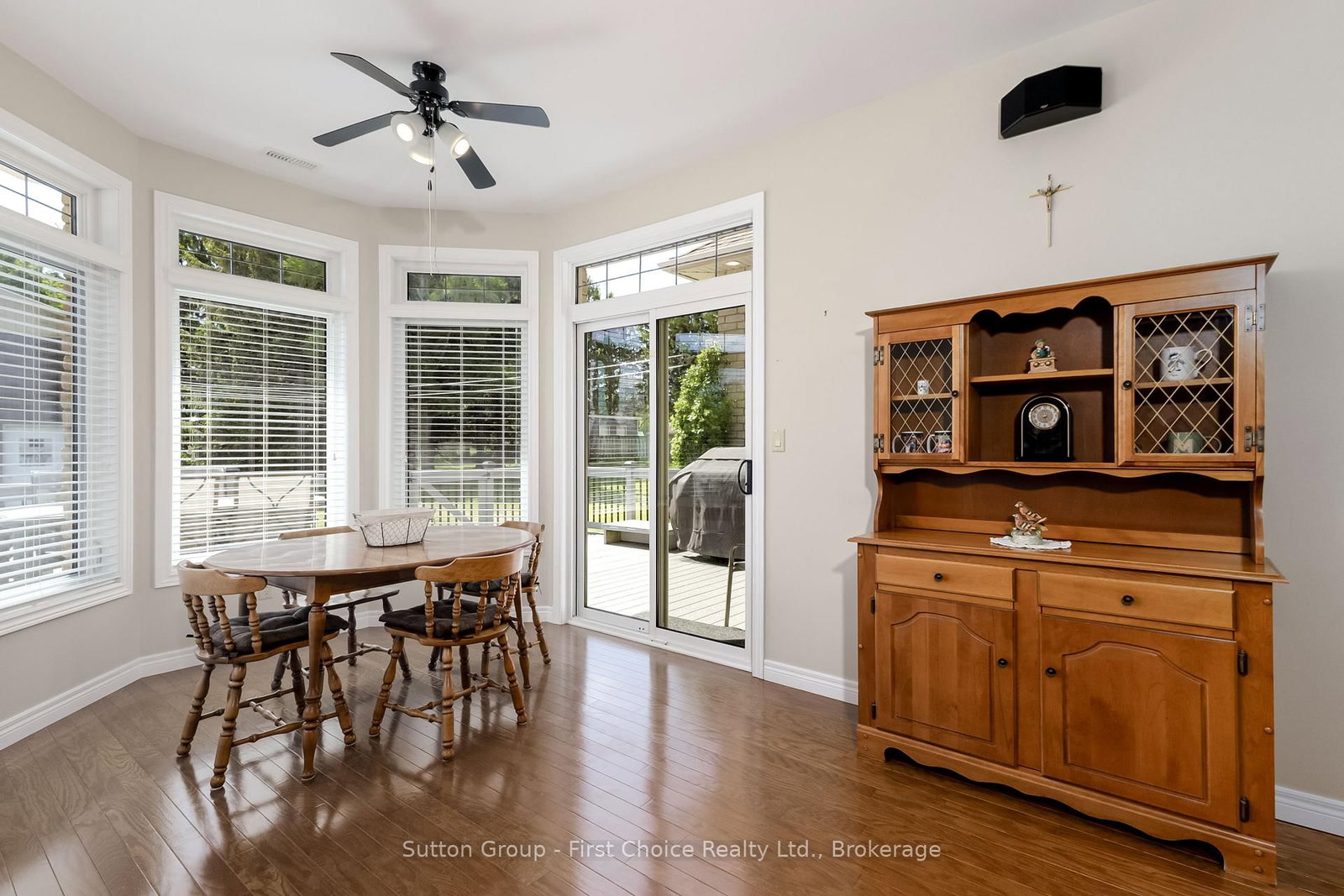 4957 Perth Road 119 • Perth East, ON photo 17
