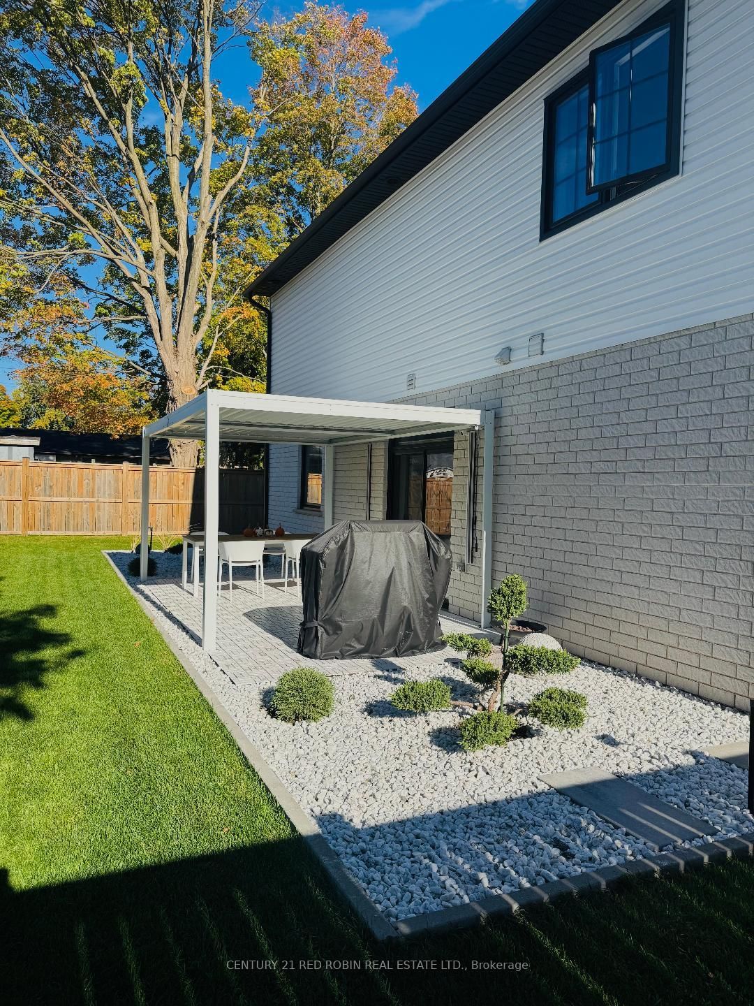 18 McNab Street - Photo 46