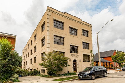 Condo for sale at 44-36 Margaret Street, Hamilton, Ontario, L8P 4C8 - Strathcona - MLS: X13227792