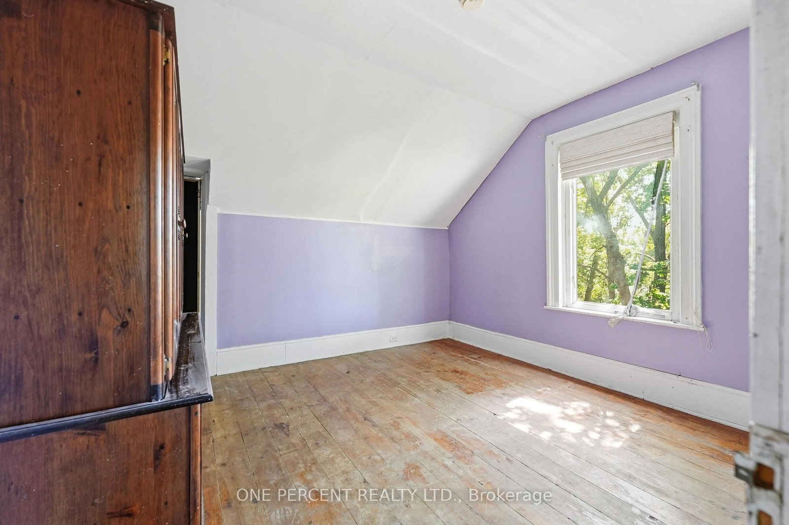 213 St Lawrence Street East Street E • Madoc, ON photo 41