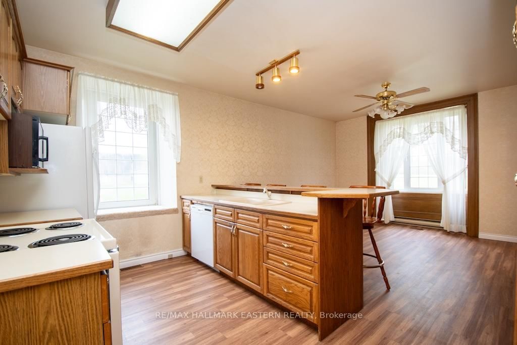 1444 5th Line • Selwyn, ON photo 13