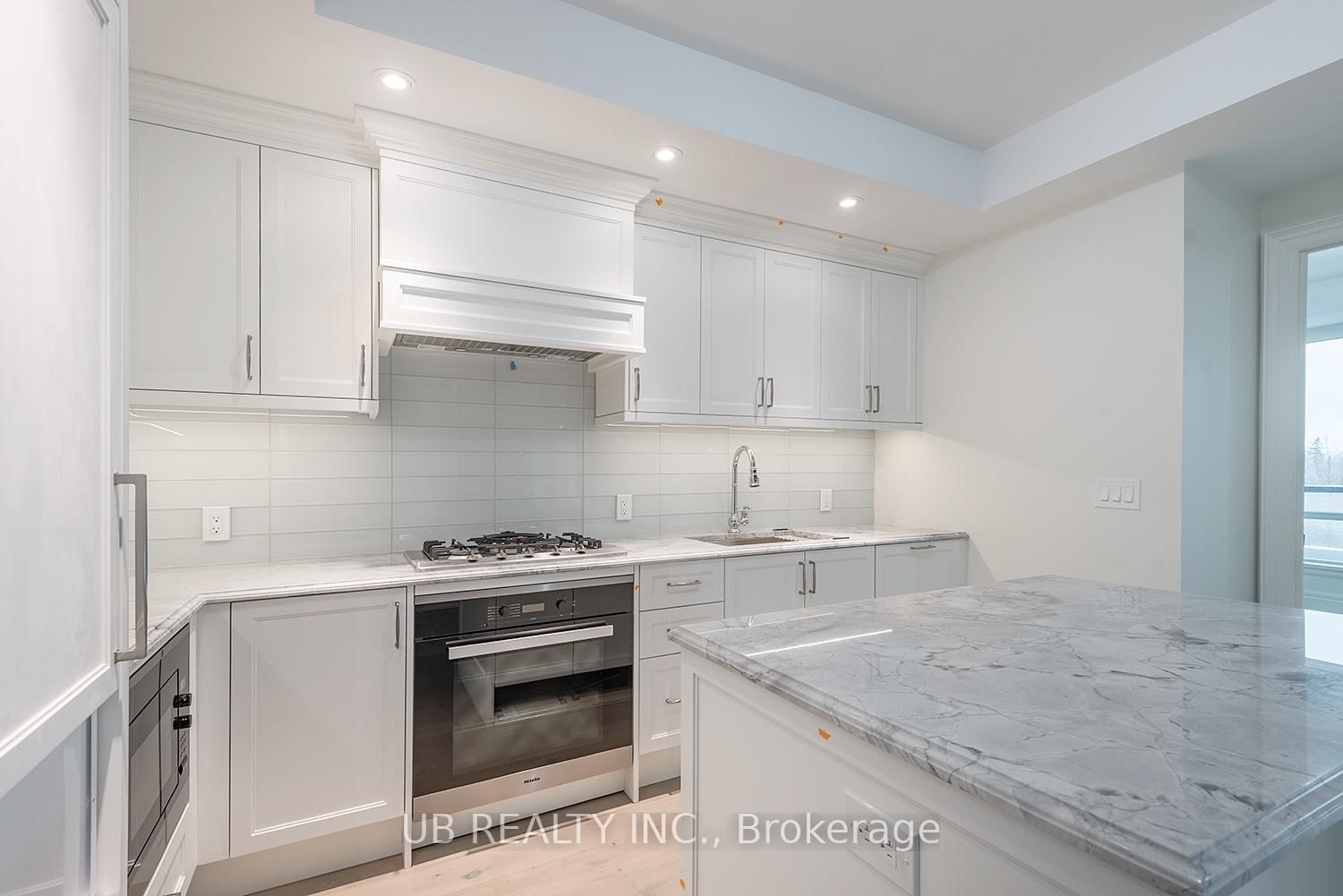 311 - 1451 WELLINGTON Street W, Ottawa 3