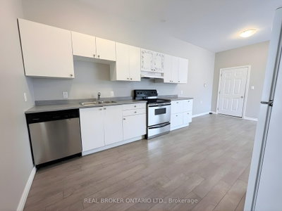105 Cheever Street • Hamilton, ON photo 6