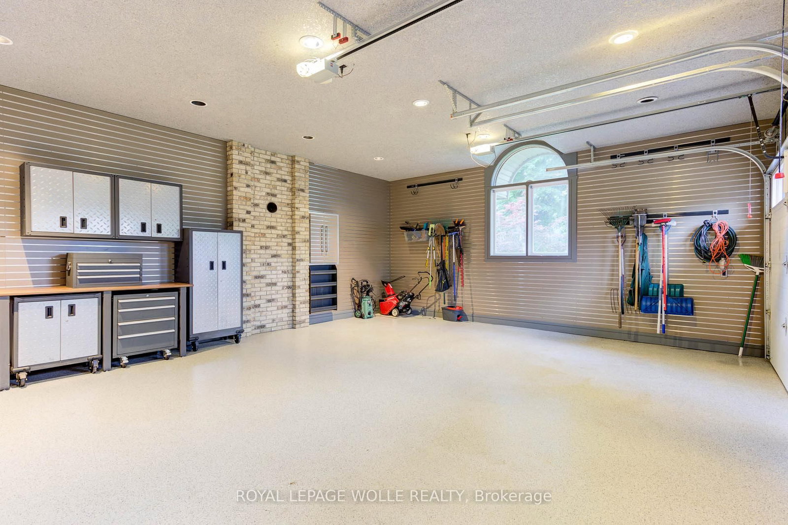 14 James Court • Woolwich, ON photo 17